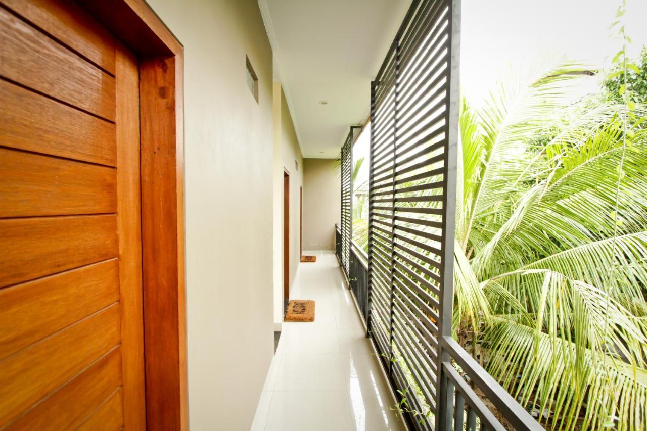 Awan Bali House Hotel Ubud Exterior foto